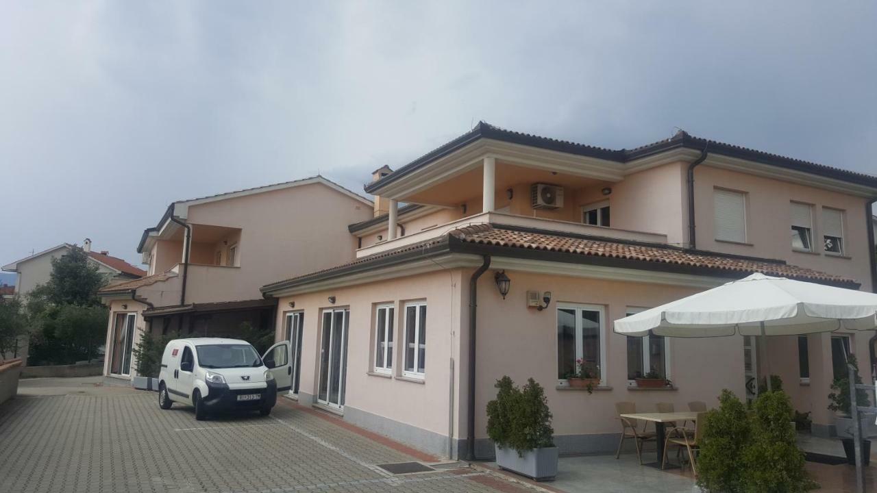 Apartment Dora Rijeka Dış mekan fotoğraf